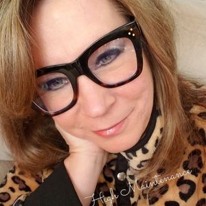 Blue light blocking glasses